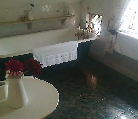 Townhouse 3*