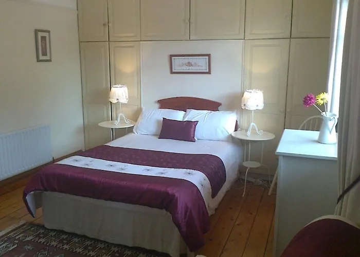 住宿加早餐酒店 Townhouse 德罗赫达