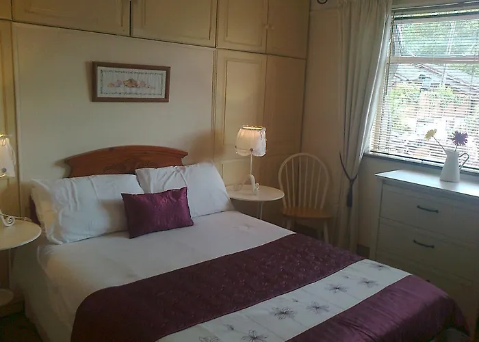 Townhouse 住宿加早餐酒店 德罗赫达